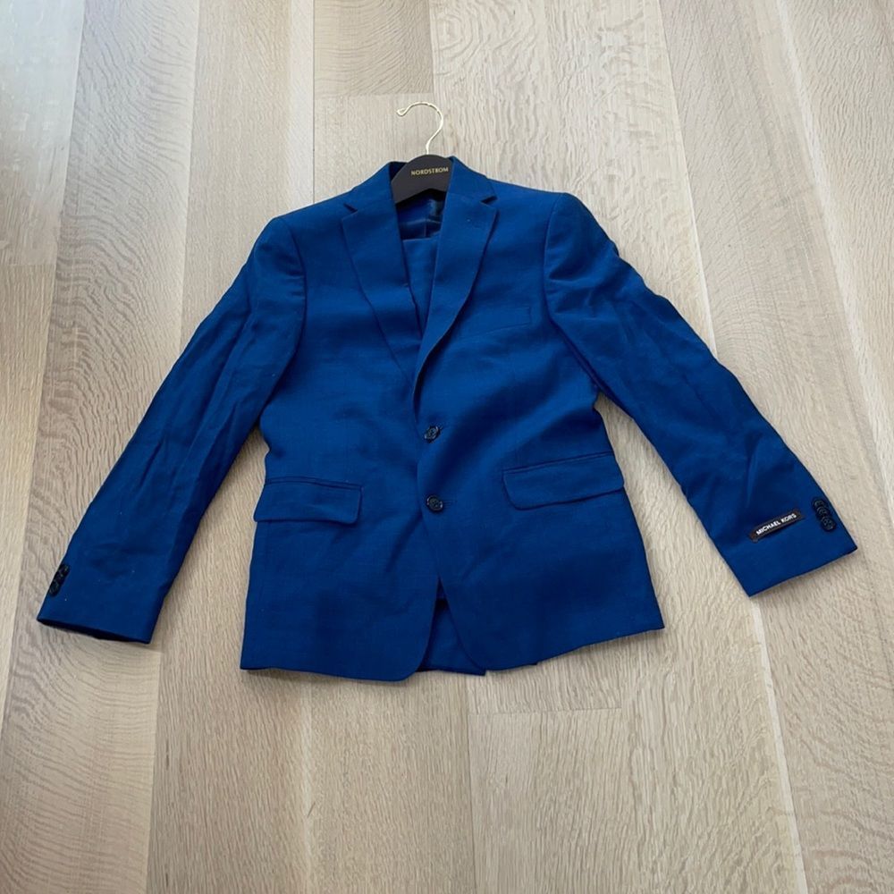 Michael Kors Boys suite